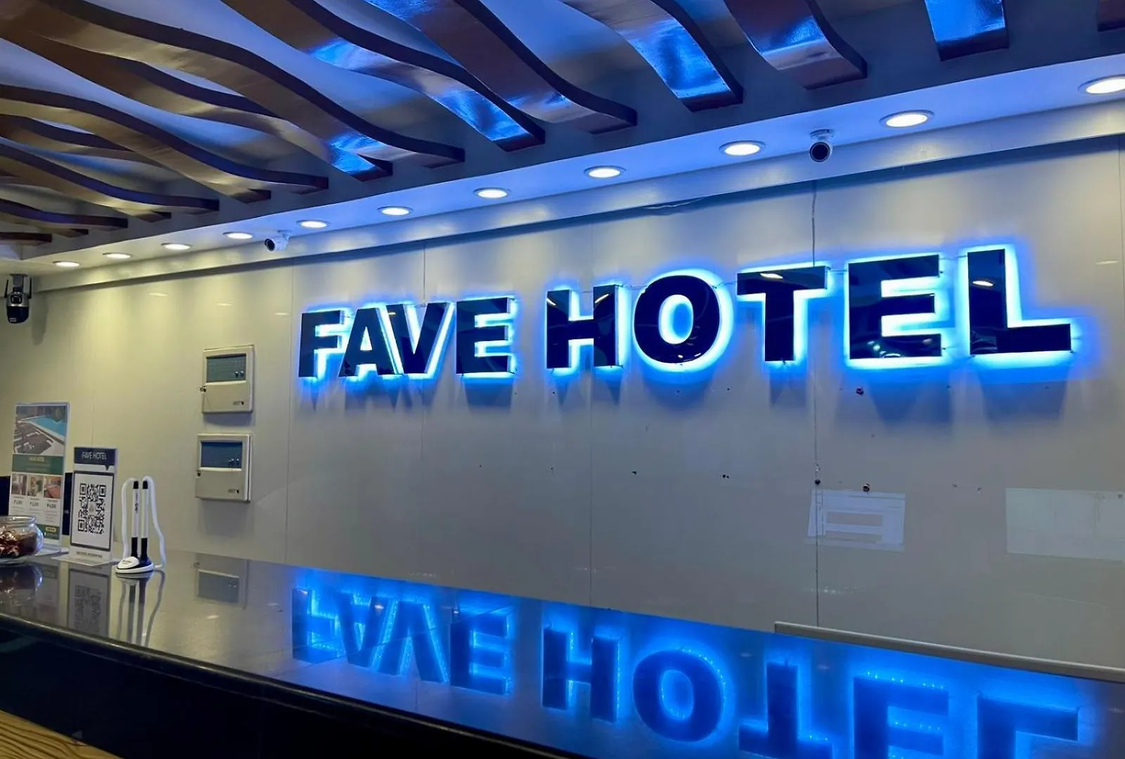 Fave Hotel Angeles City Formerly Hotel America 3*,
